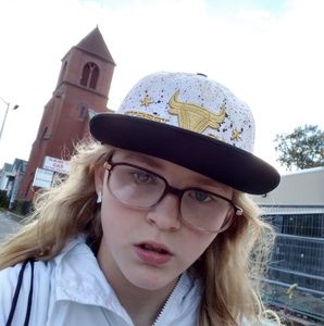 Meet your Posher, Zoe